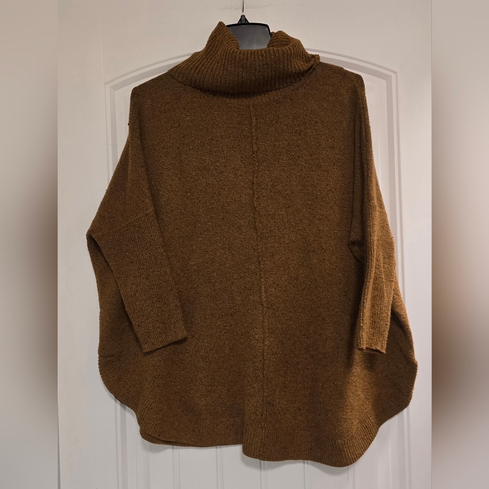 🌟7/25$ Cowl Neck Oversized Sweater - Picture 2 of 6
